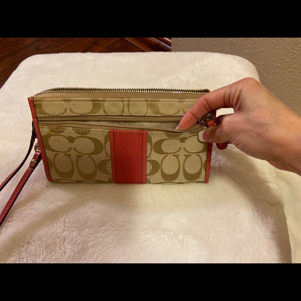 Coach Wallet/Wristlet - Picture 5 of 9